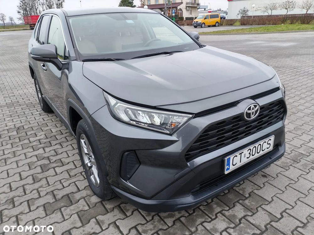 Toyota RAV4 - 7