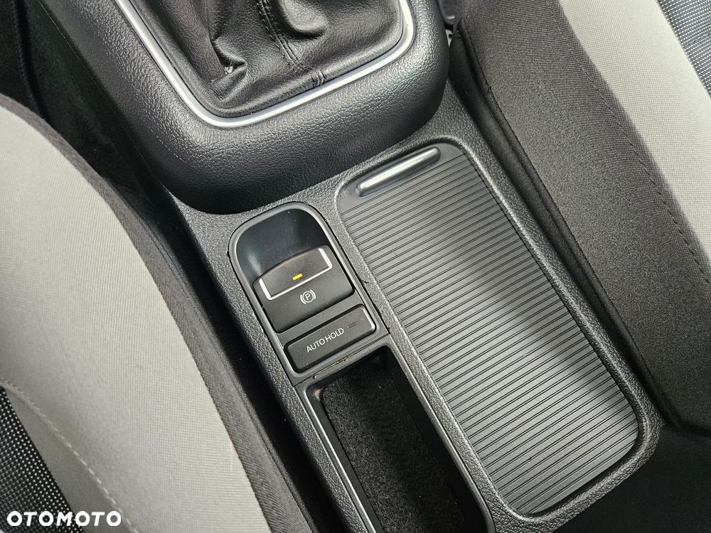 Volkswagen Tiguan - 37