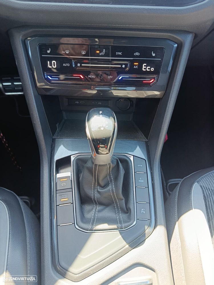 VW Tiguan 1.4 eHybrid OPF DSG R-Line - 13