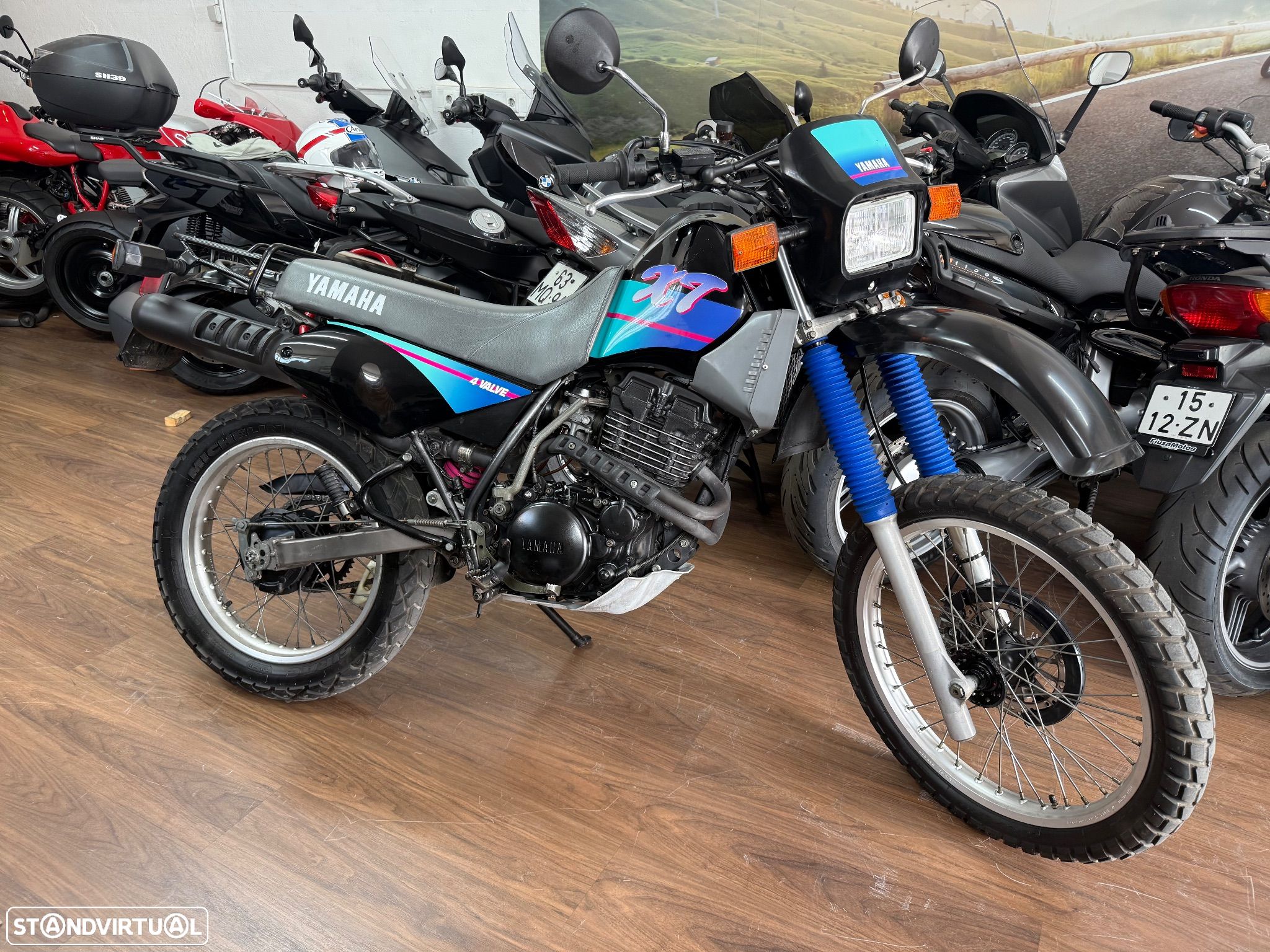 Yamaha XT 350 - 1
