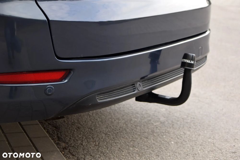 Volvo V60 D4 Edition - 17