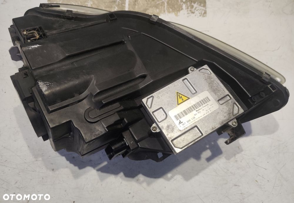 AUDI A4 B7 04r LAMPA BIXENON SKRĘTNY PRAWY PRZÓD EUROPA - 4
