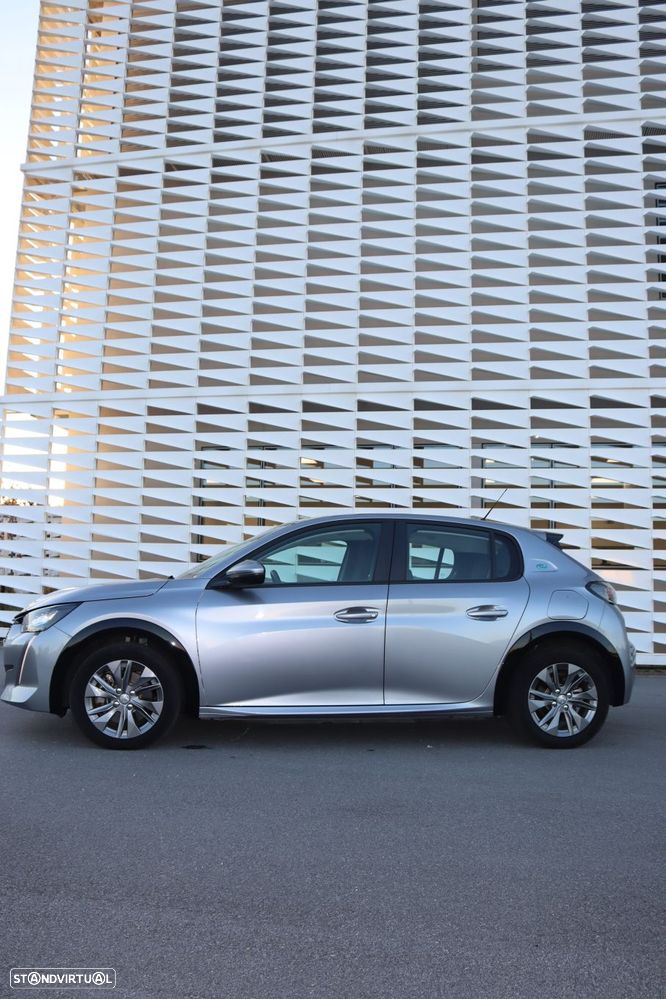 Peugeot e-208 - 5