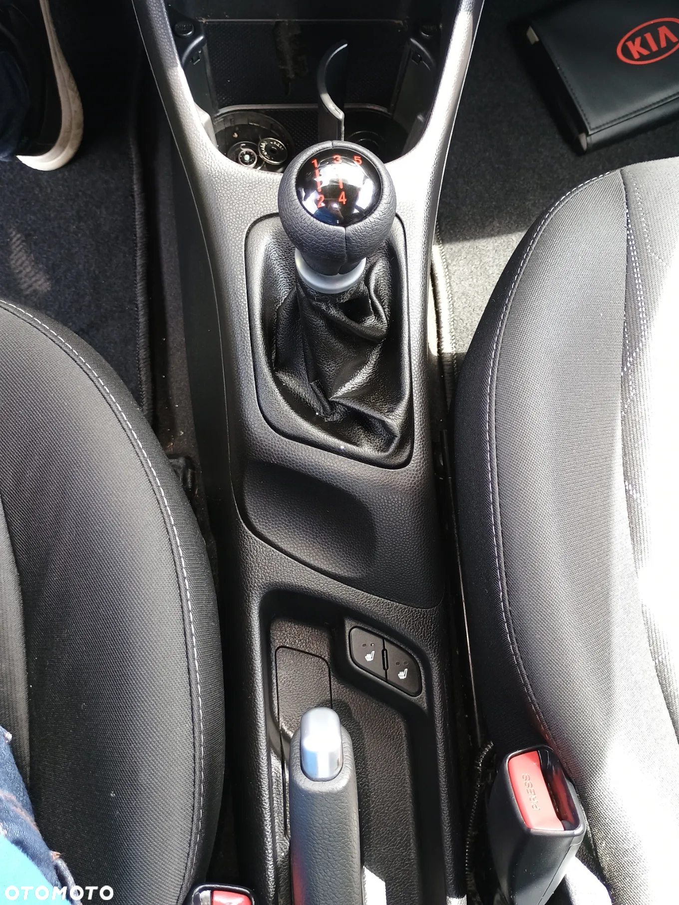 Kia Picanto 1.0 Business Line Plus - 33