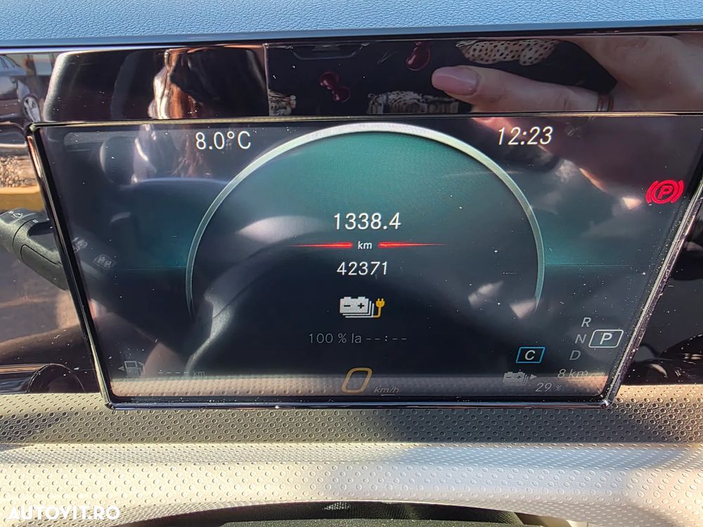 Mercedes-Benz A - 11