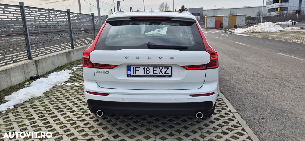 Volvo XC 60 D4 AWD Momentum - 10