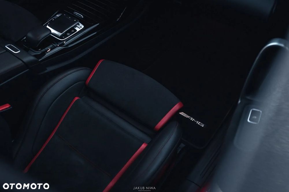 Mercedes-Benz Klasa A 35 AMG 4-Matic 7G-DCT - 7