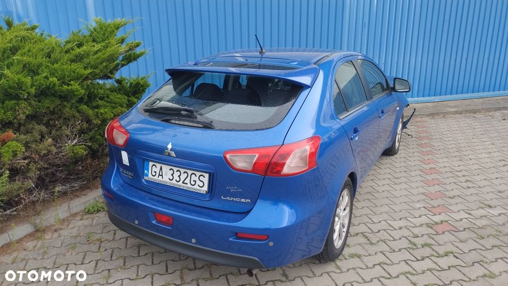 Mitsubishi Lancer - 7