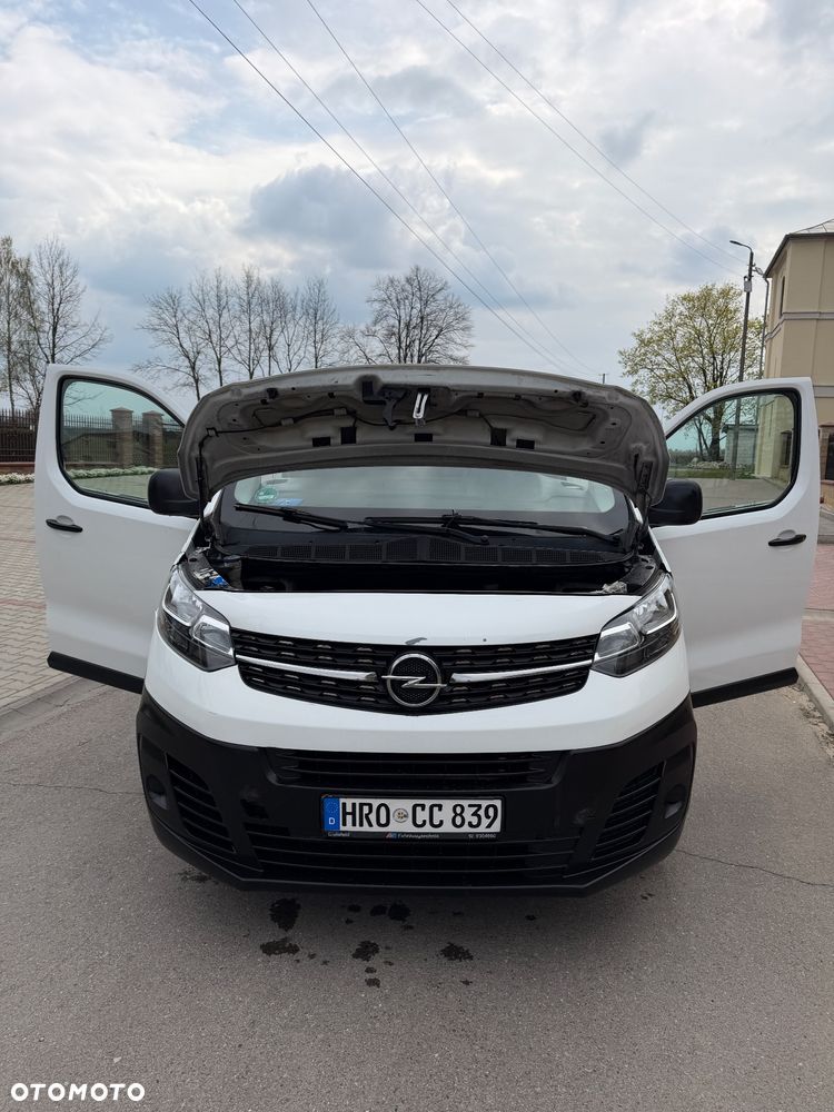 Opel Vivaro - 37