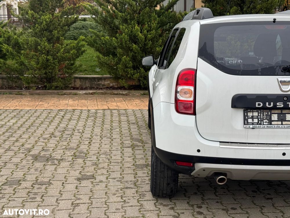 Dacia Duster dCi 110 FAP 4x4 Blackshadow - 12