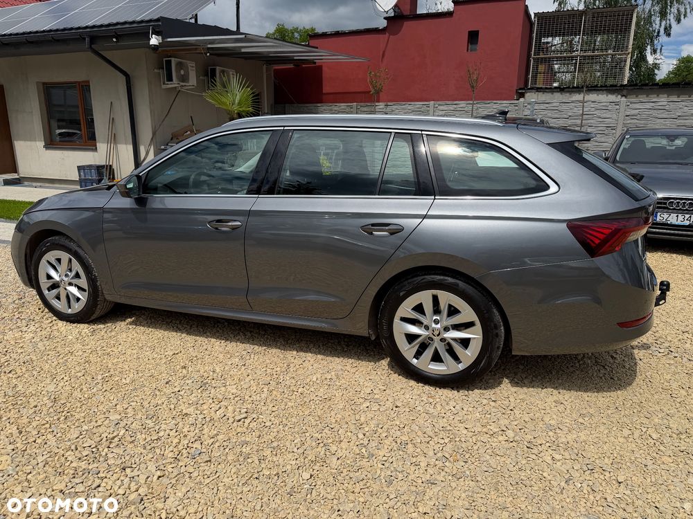 Skoda Octavia 2.0 TDI DSG Style - 10