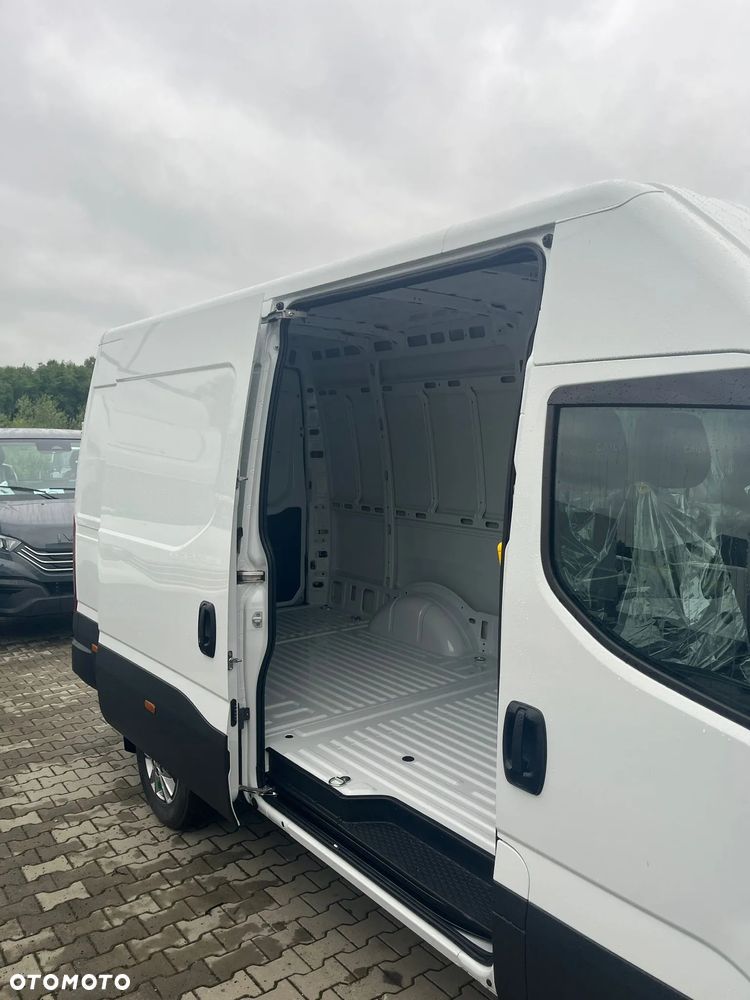 Iveco Daily - 9