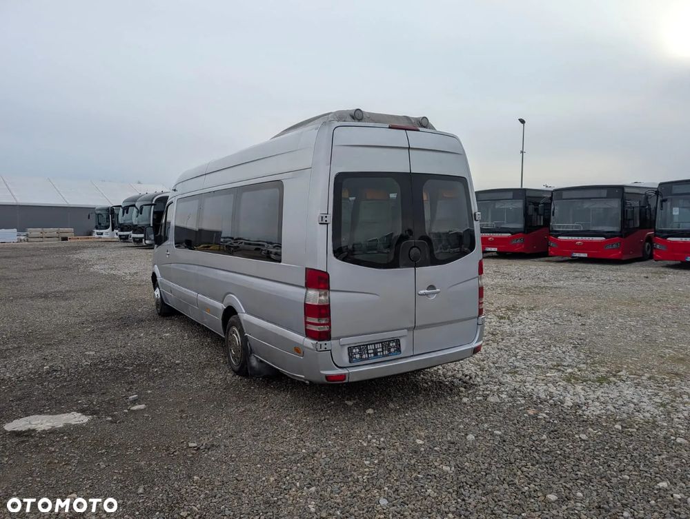 Mercedes-Benz Sprinter 515 - 7