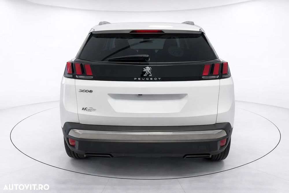 Peugeot 3008 1.2 PureTech S&S EAT8 Allure - 4