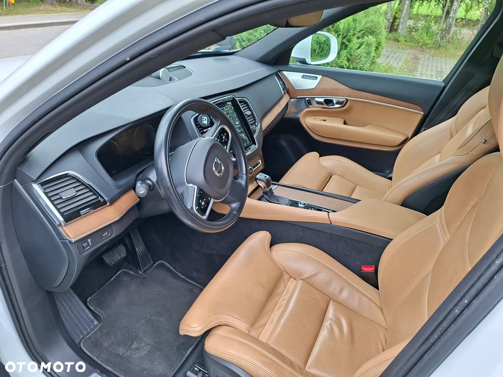 Volvo XC 90 D5 AWD Inscription 7os - 15