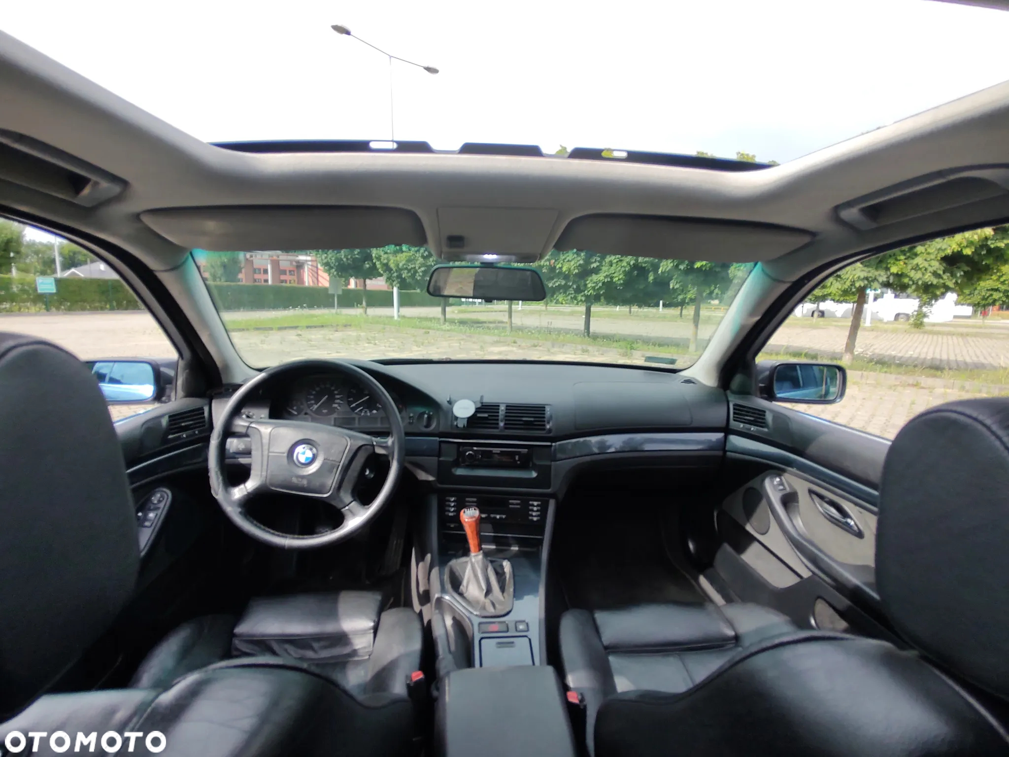 BMW Seria 5 520i - 15
