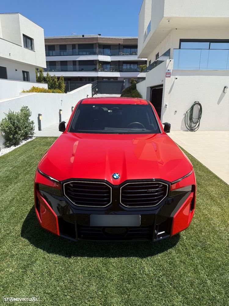 BMW XM Label Red - 6