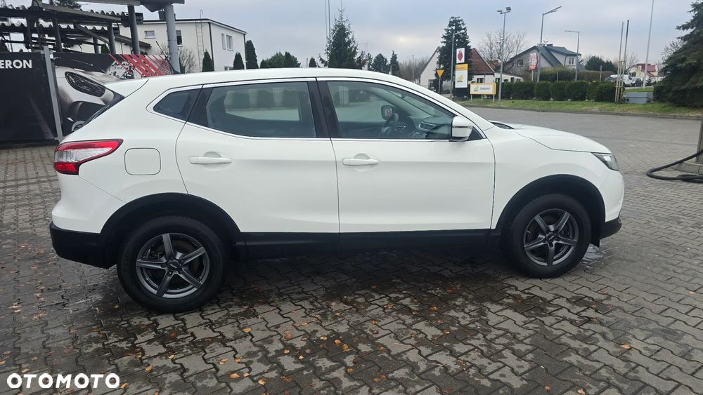 Nissan Qashqai - 13