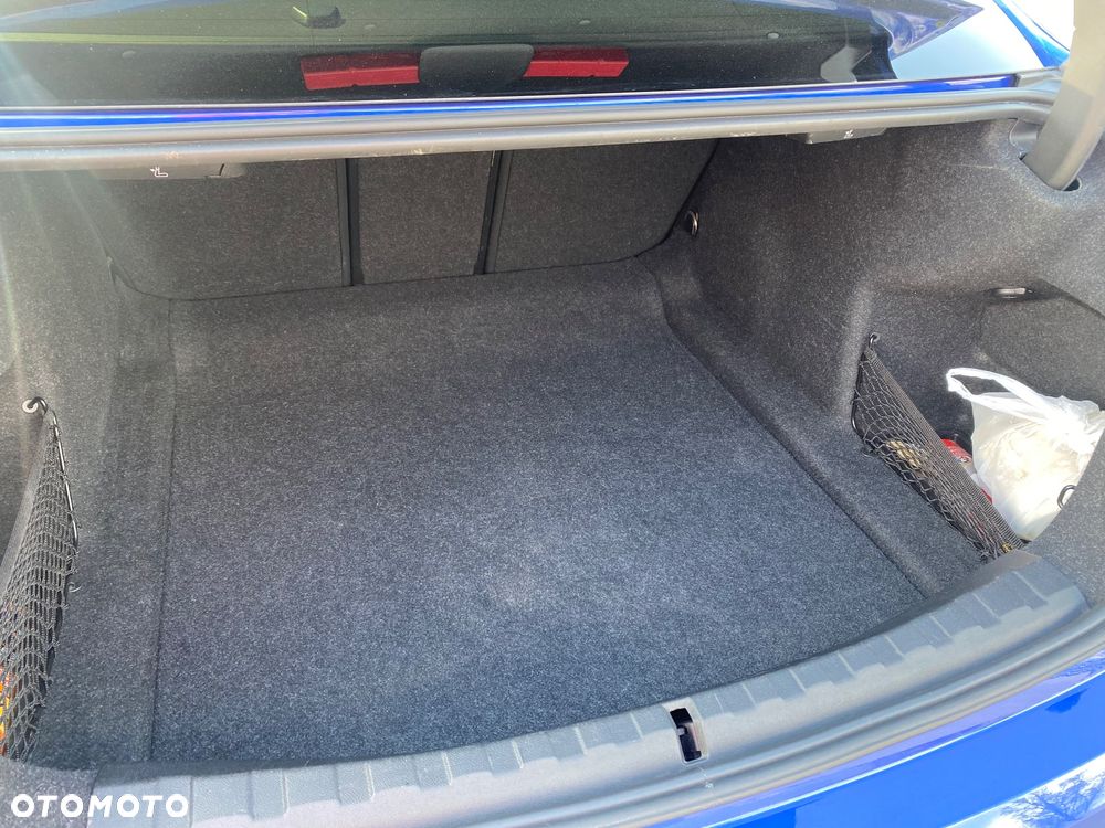 BMW Seria 3 320i M Sport - 19