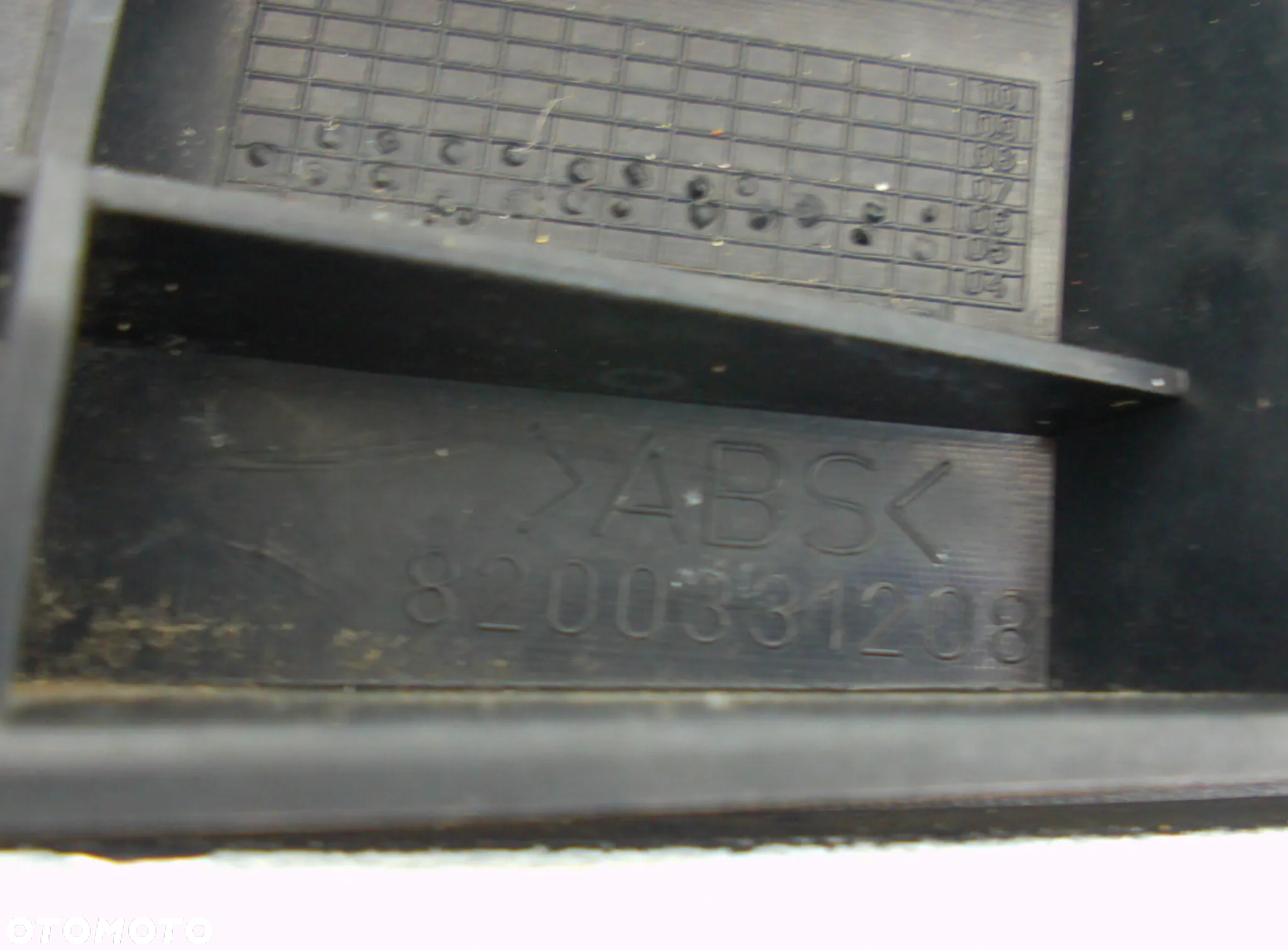 Renault Kangoo Grill Atrapa 0389 - 7