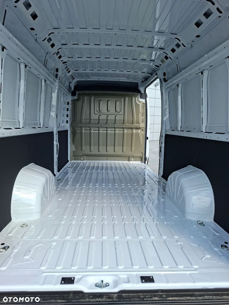 Fiat Ducato furgon - 11
