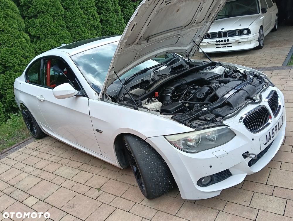 BMW Seria 3 335i M Sport Edition - 14