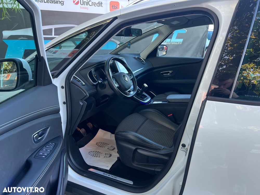 Renault Grand Scenic ENERGY dCi 130 INTENS - 10