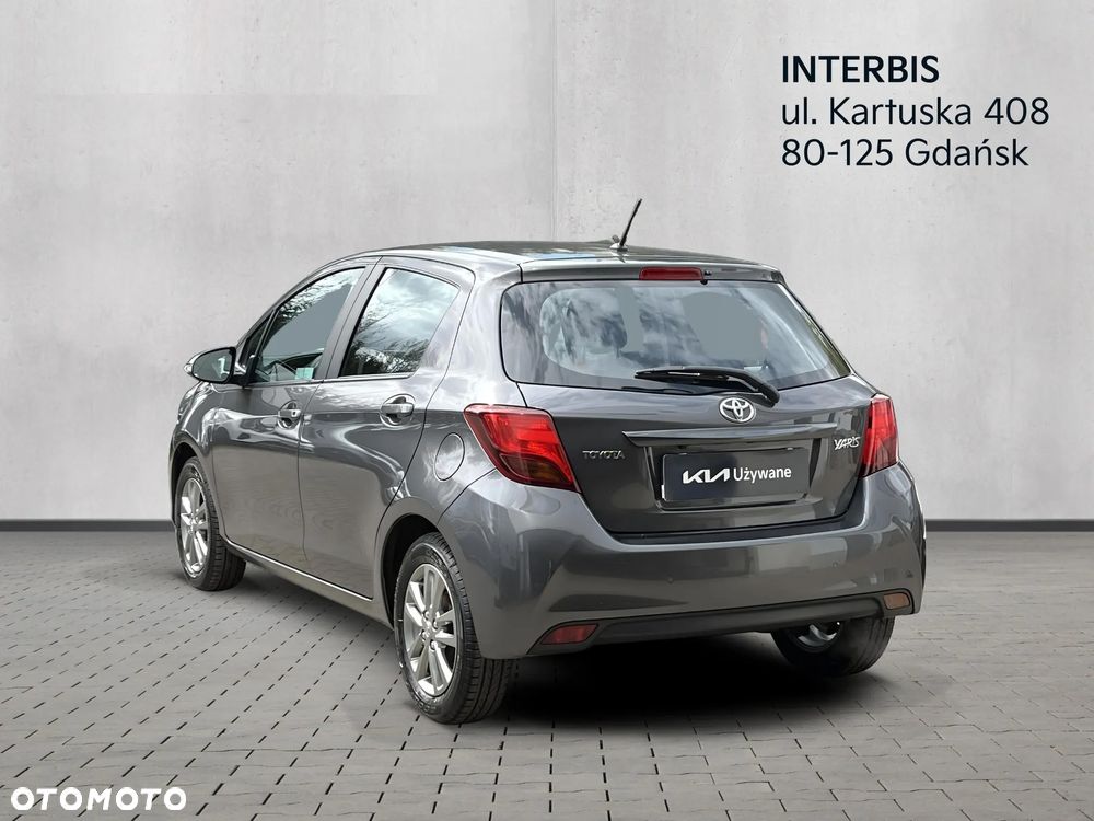 Toyota Yaris 1.33 Premium - 3