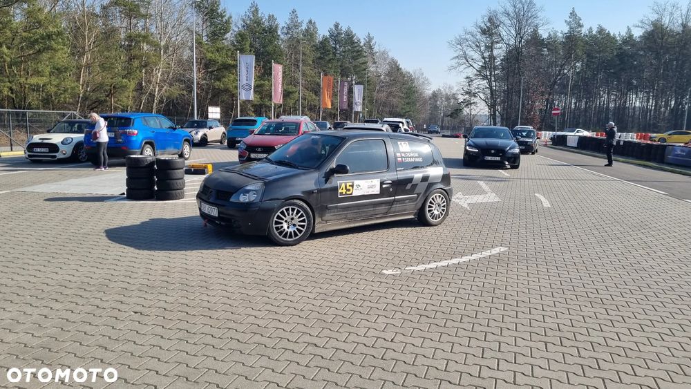 Renault Clio 1.4i RT 16V - 3