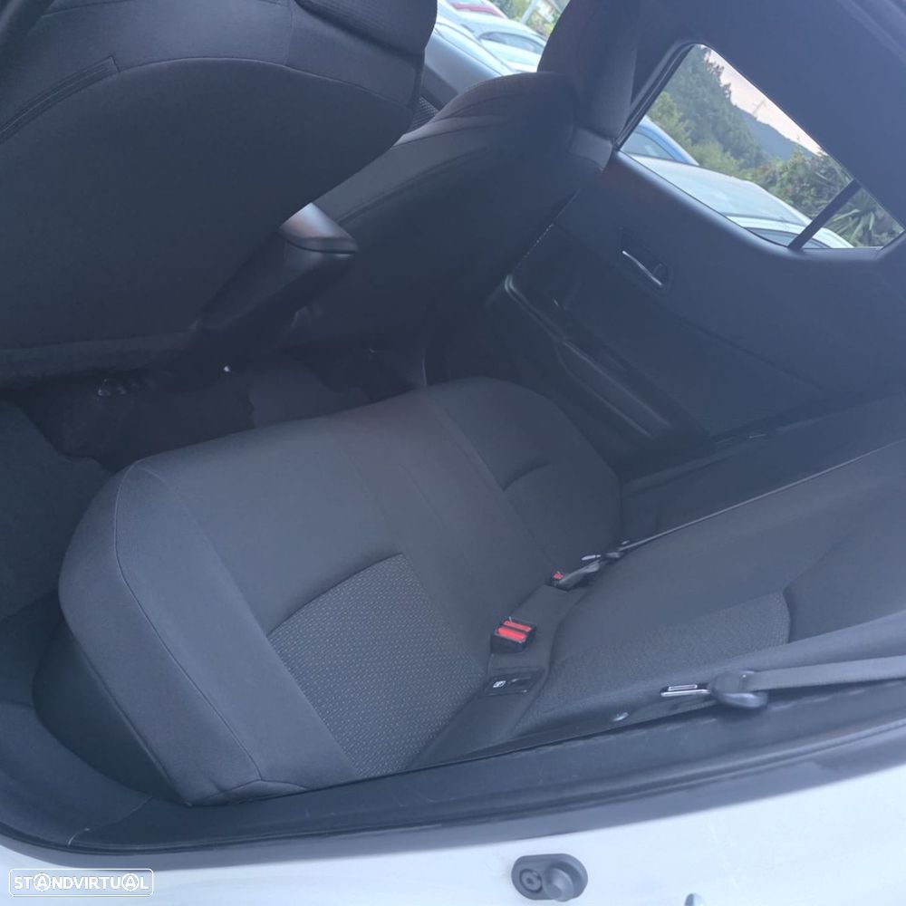 Toyota C-HR 1.8 HSD Comfort+P.Style - 39