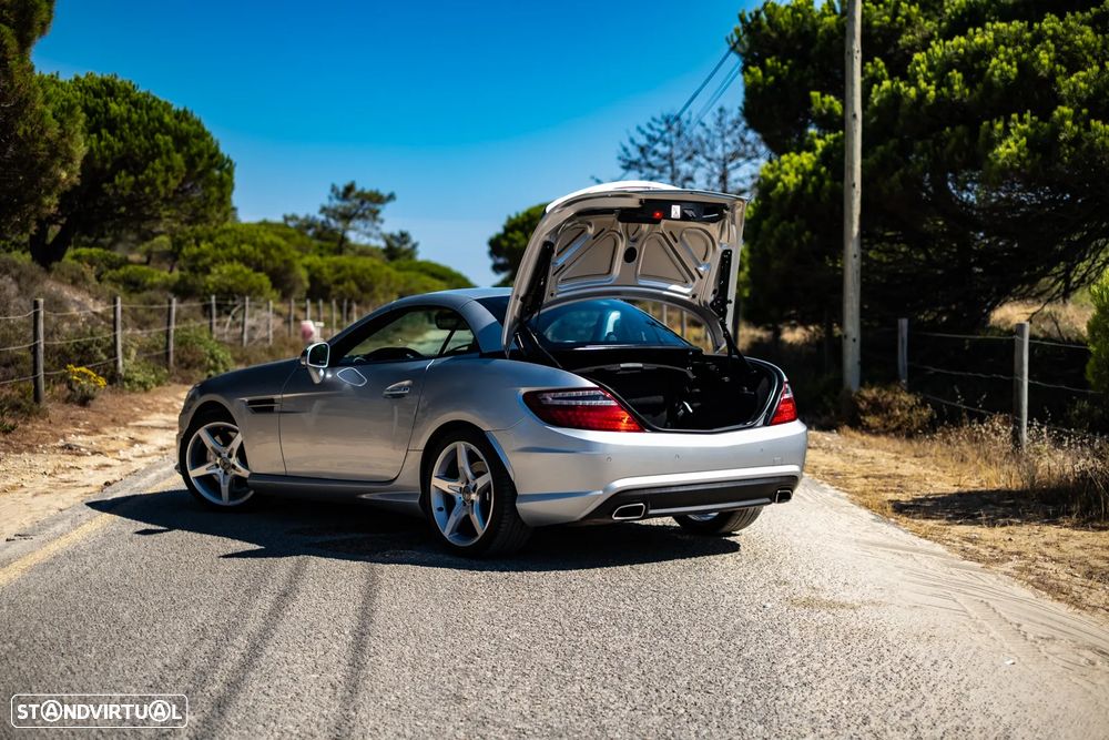 Mercedes-Benz SLK 250 (BlueEFFICIENCY) 7G-TRONIC - 29
