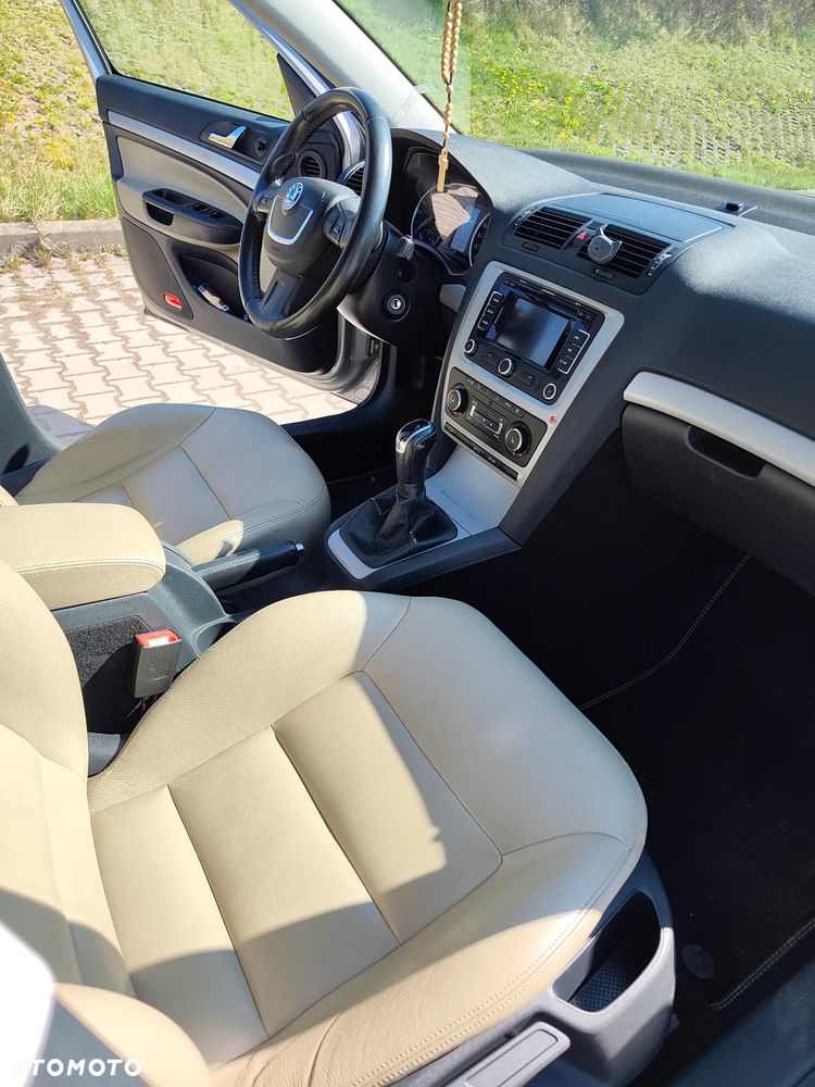 Skoda Octavia 1.6 TDI Elegance - 6
