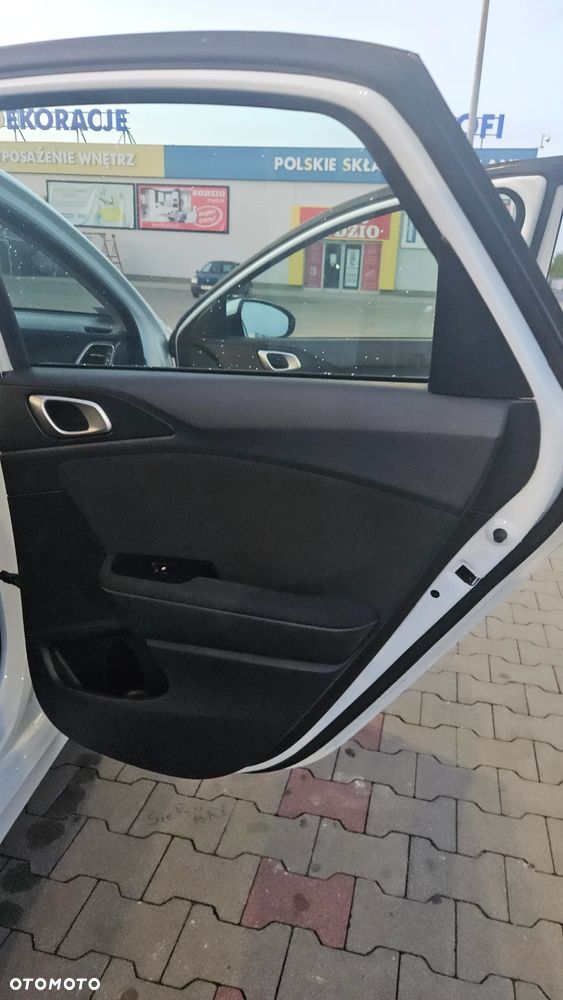 Kia Ceed 1.4 L Business Line - 22