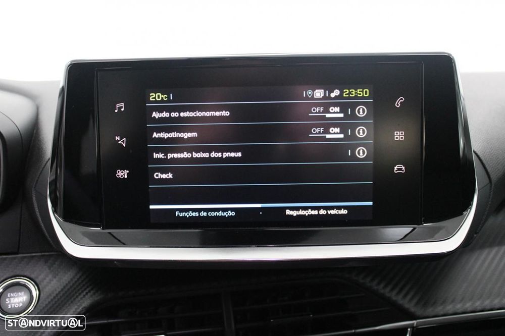 Peugeot e-2008 Allure - 25