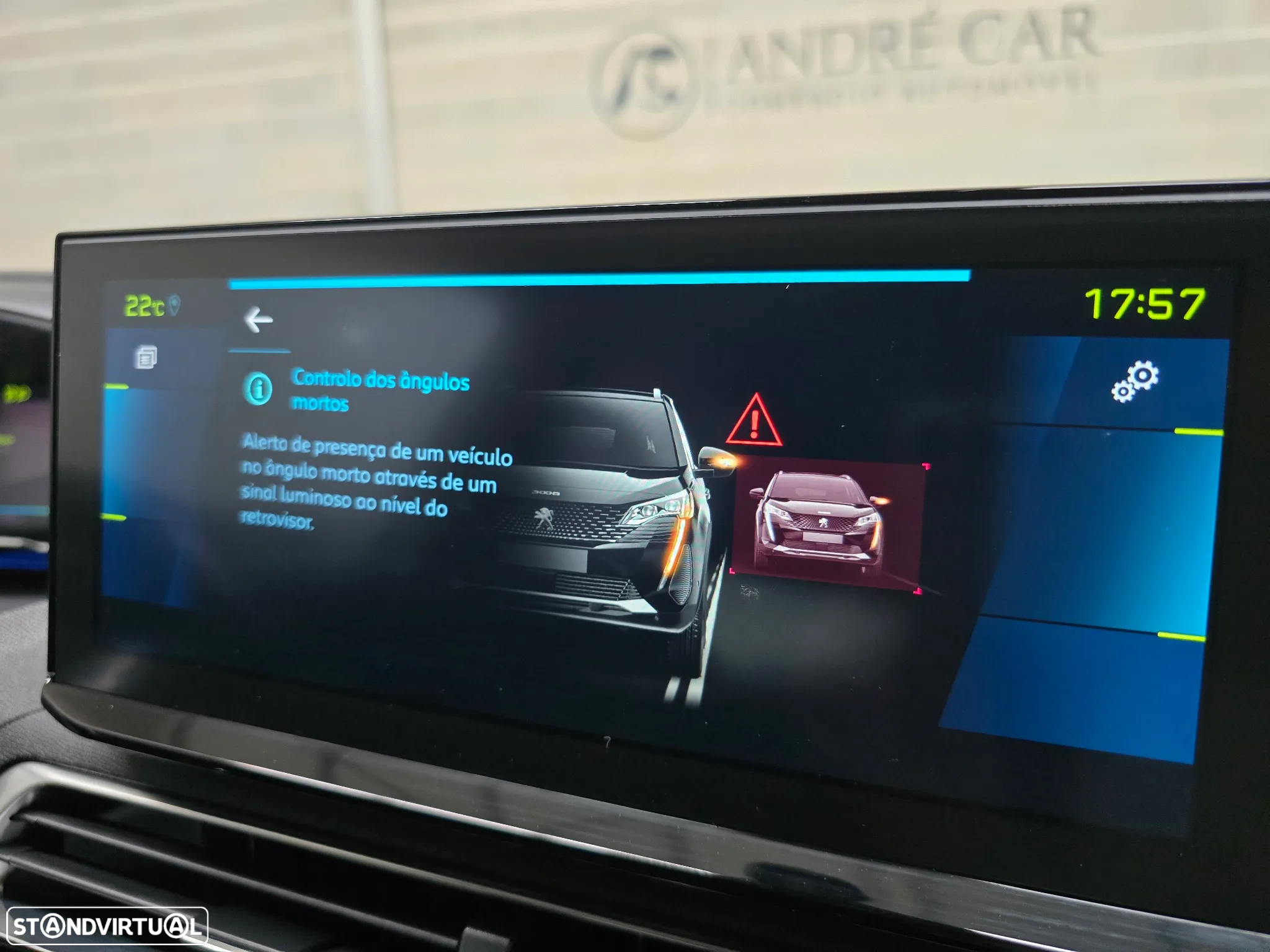 Peugeot 3008 1.6 Hybrid Allure Pack e-EAT8 - 28