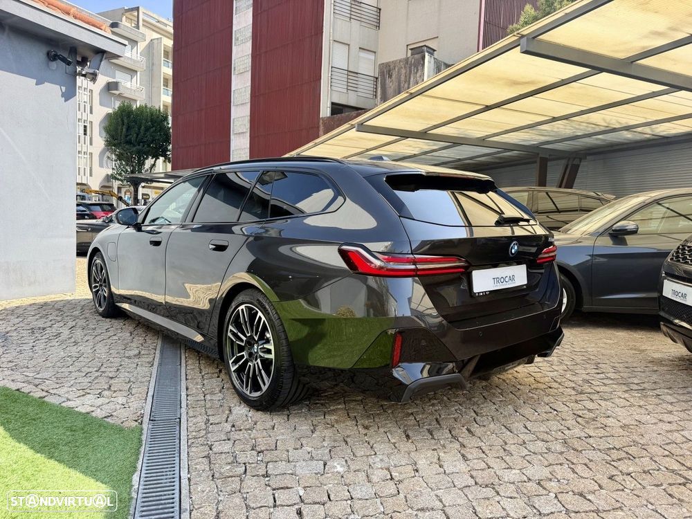 BMW 530 e Pack Desportivo M Pro - 22
