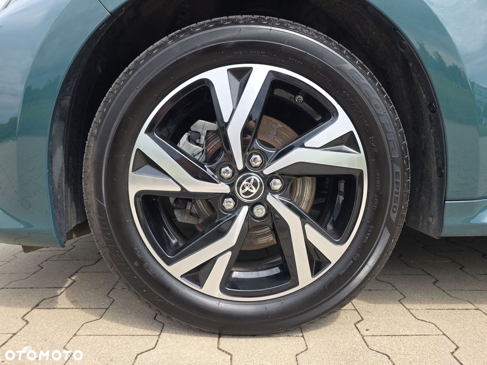 Toyota Yaris Hybrid 1.5 Style - 10
