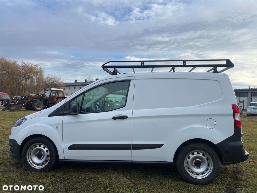 Ford Transit Courier - 6