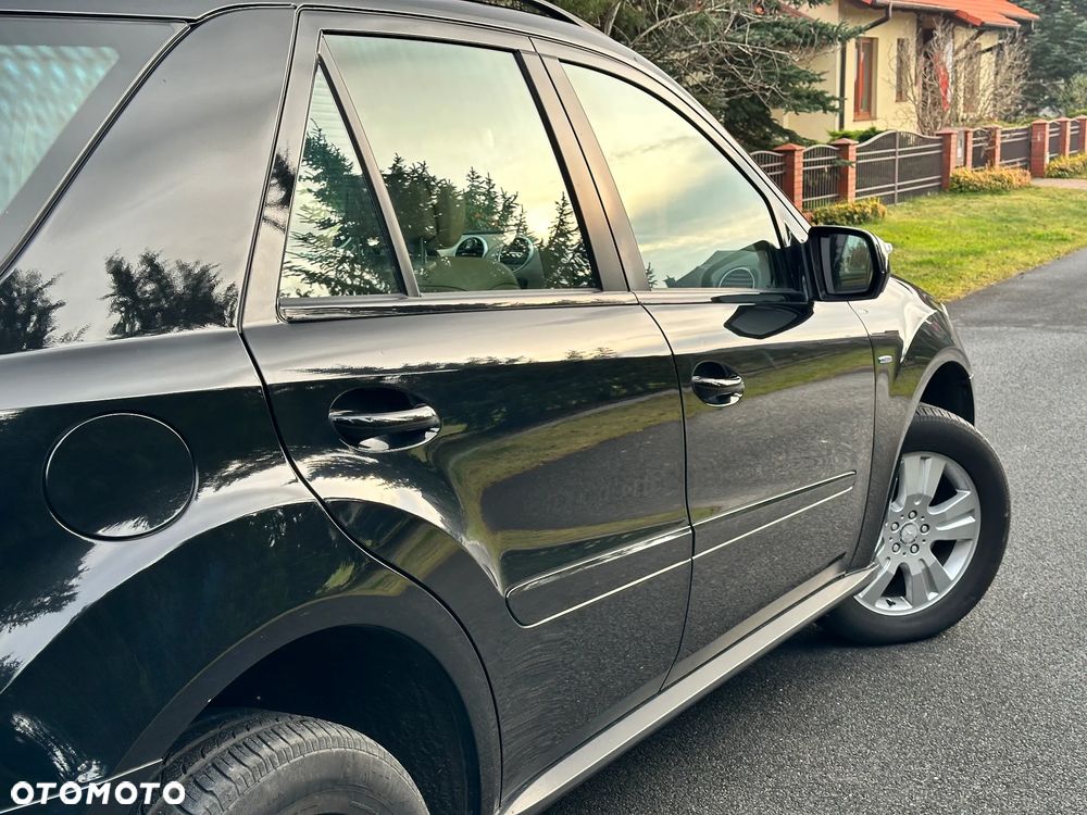 Mercedes-Benz ML 300 CDI 4Matic 7G-TRONIC DPF BlueEFFICIENCY - 13