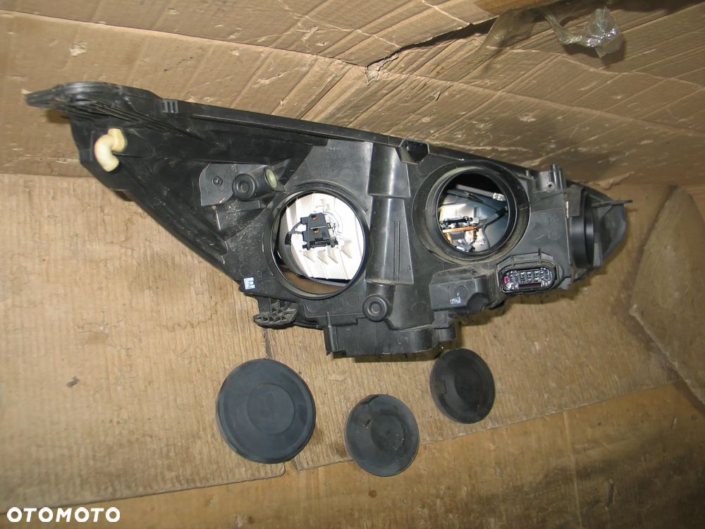 lampa przod ford focus Mk3 lift 14-19r. F1EB-13W030-PD europa - 13
