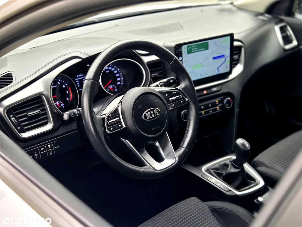 Kia Ceed 1.0 T-GDI M - 28