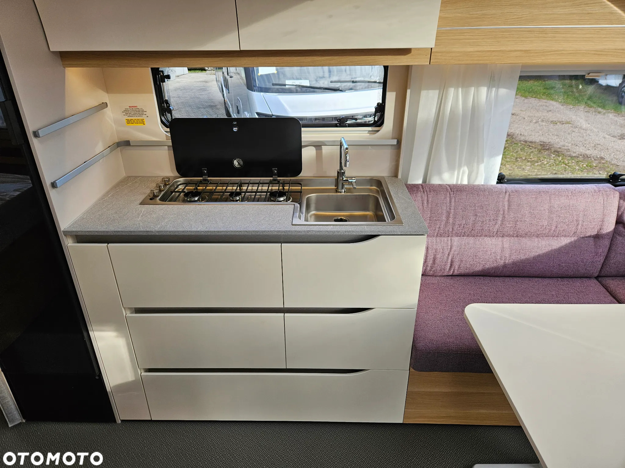 Adria Adora 613 UT - 9