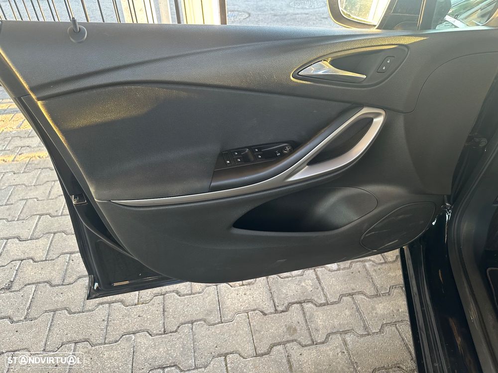 Opel Astra Sports Tourer 1.5 D Business Edition S/S - 13