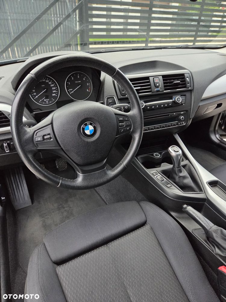 BMW Seria 1 114d Advantage - 33