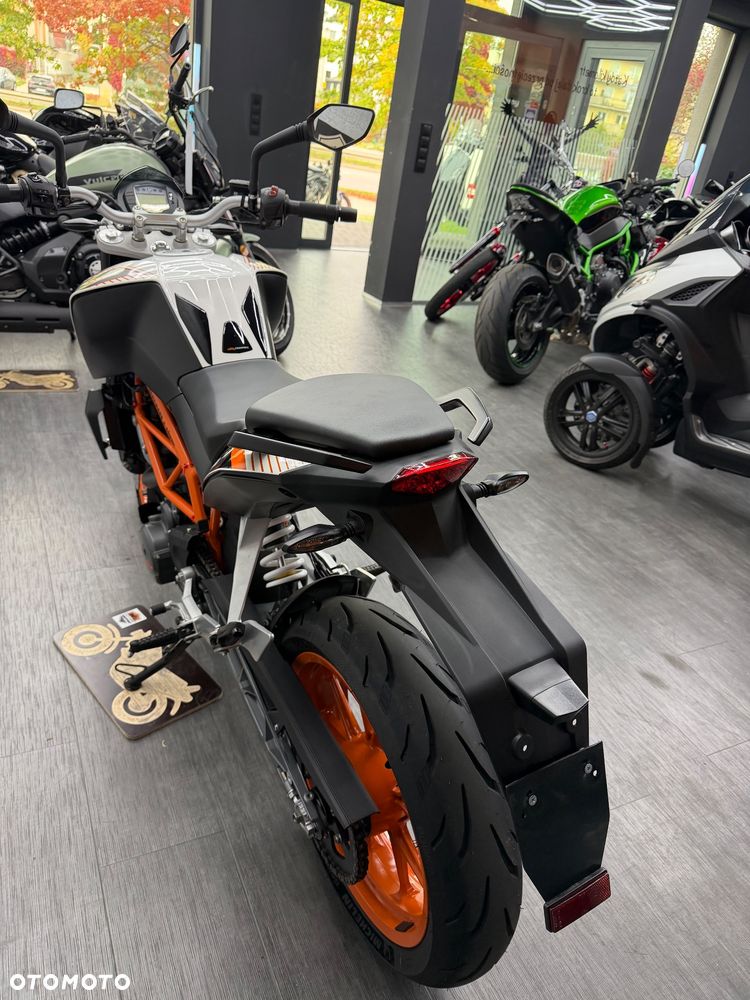 KTM Duke 390 - 15
