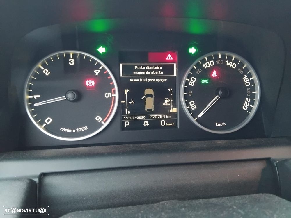 Land Rover Range Rover Sport 3.0 TDV6 HSE - 10