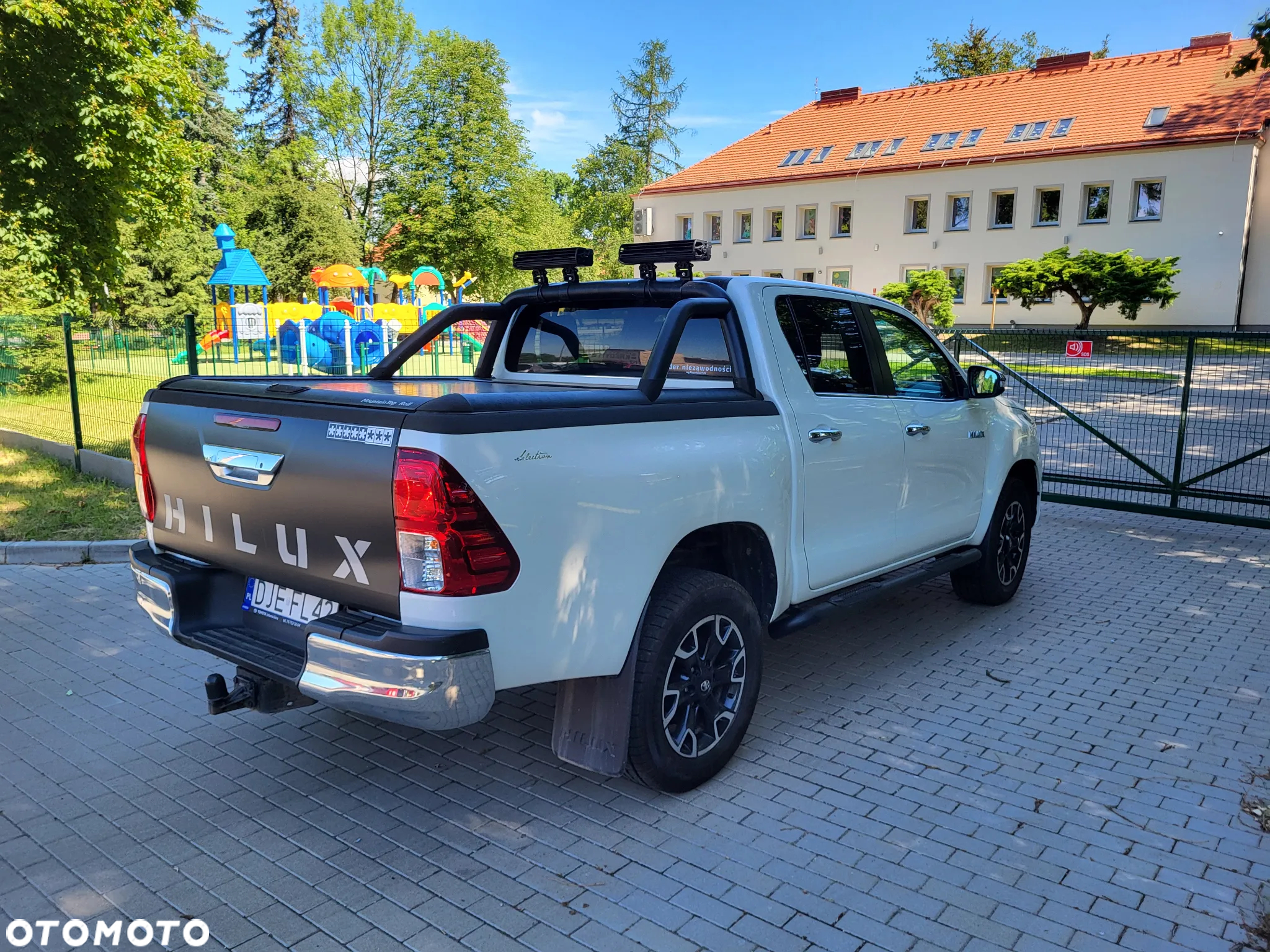 Toyota Hilux 2.4 D-4D Double Cab SR 4x4 - 9