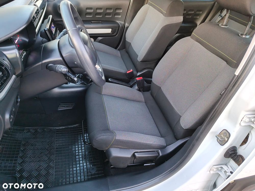 Citroën C3 1.2 PureTech Live - 16