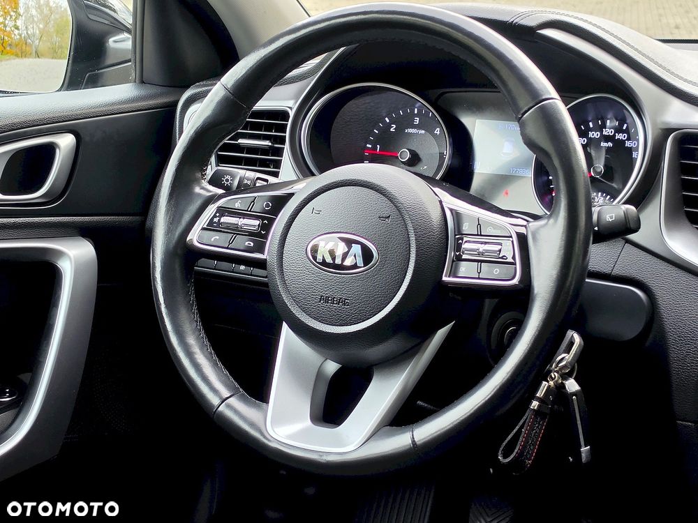 Kia Ceed 1.6 CRDi Eco-Dynamics+ (48V Mild-Hybrid) Edition 7 - 30