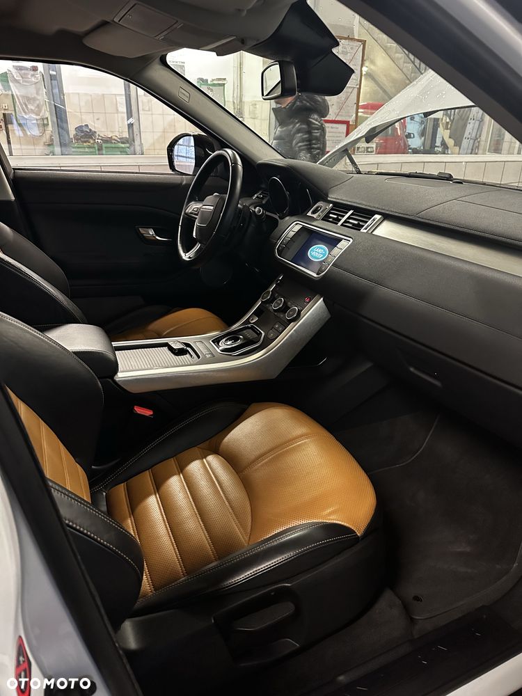 Land Rover Range Rover Evoque - 8